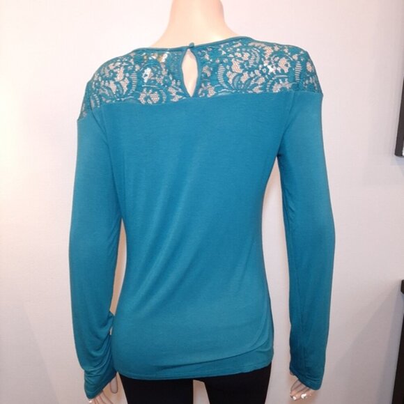 3/$20 Laundry By Shelli Segal Lace Long Sleeve Top Teal Green Rayon Blouse - Picture 5 of 12